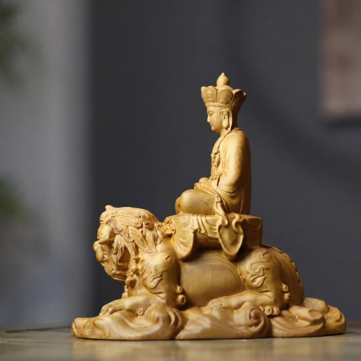 รูปปั้นพระกษิติครรภ์โพธิสัตว์ประทับบนตี้ทิง ไม้แบ๊กเซิน