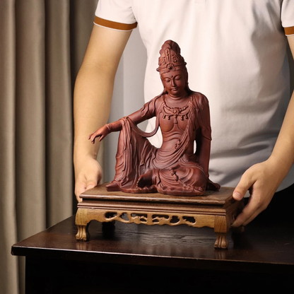 พระโพธิสัตว์กวนอิมปางกวนอิสระ – ไม้หอมลายหินธรรมชาติ